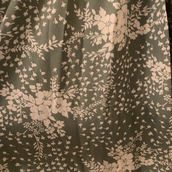 Full Length, Sage Green Floral Dress - Picture 3 of 3
